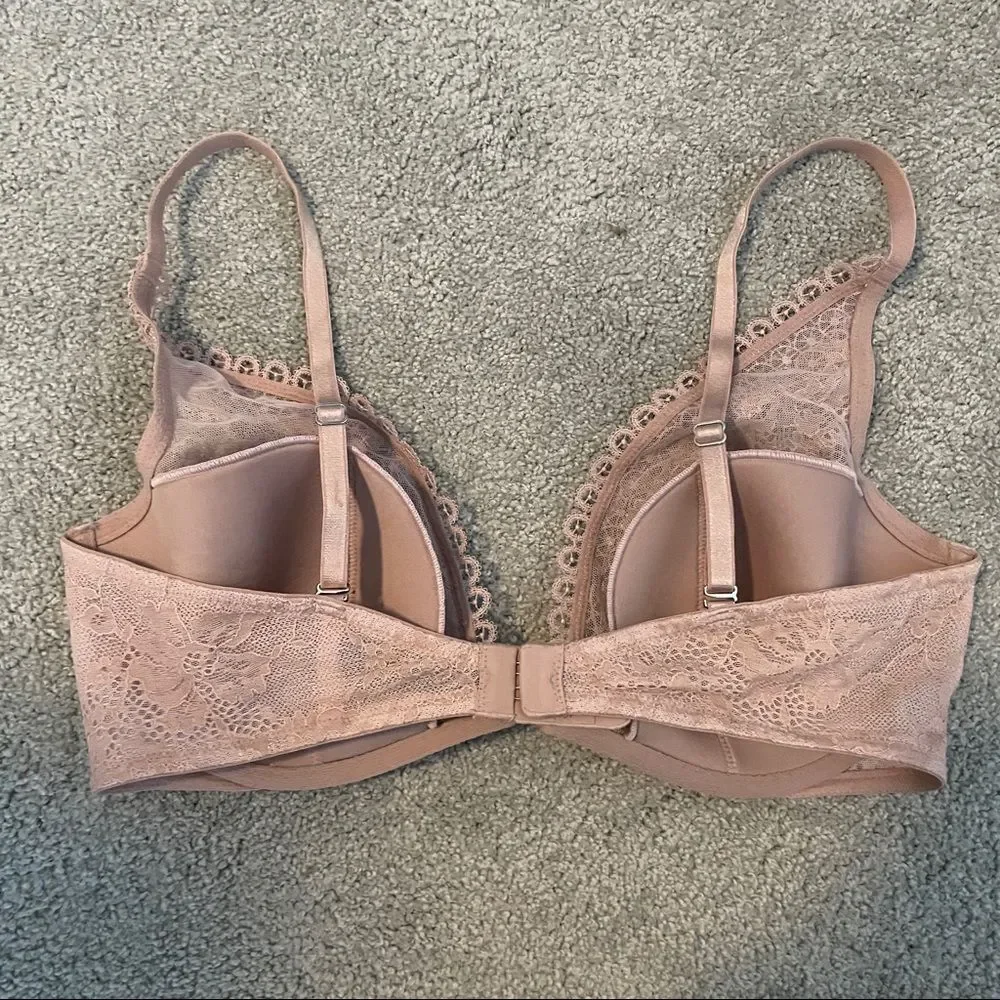 VICTORIA SECRETS 36D LIGHT PINK ISH TAN COLOR - Picture 3 of 4